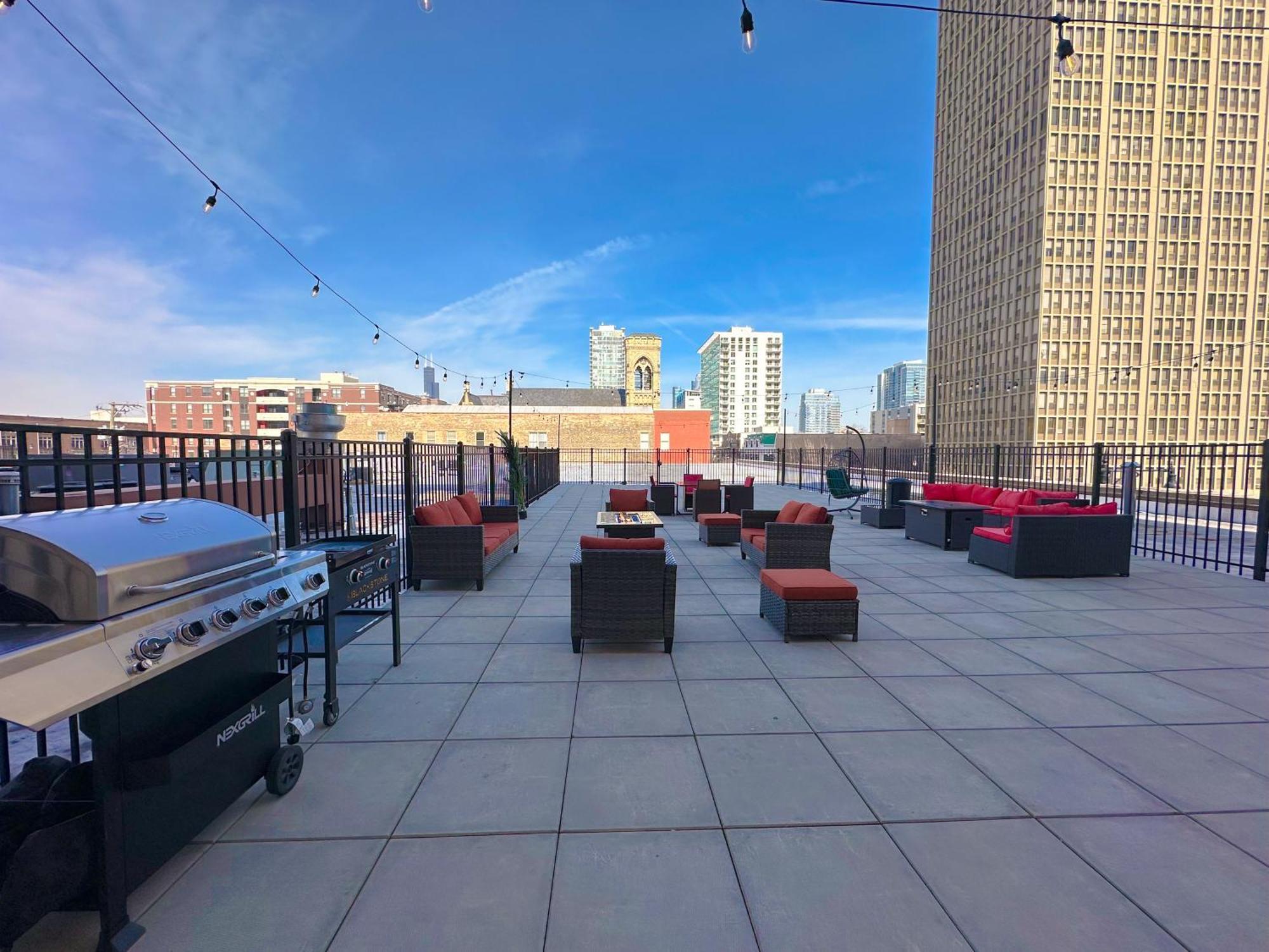 Mccormick Place Beautiful 2Br Apartment With Optional Parking Sleeps Up To 8 Near Soldier Field, Grant Park And Lakefront Trail Chicago Bagian luar foto